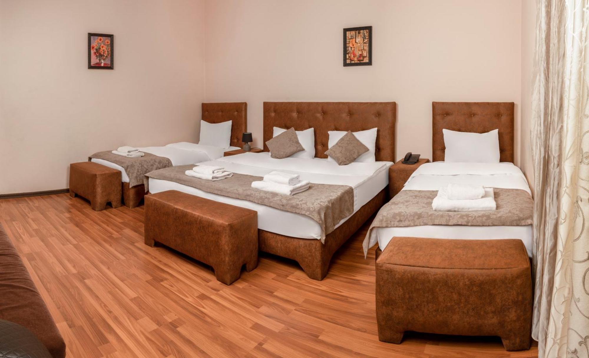 Valeria Hotel Tbilisi Ngoại thất bức ảnh