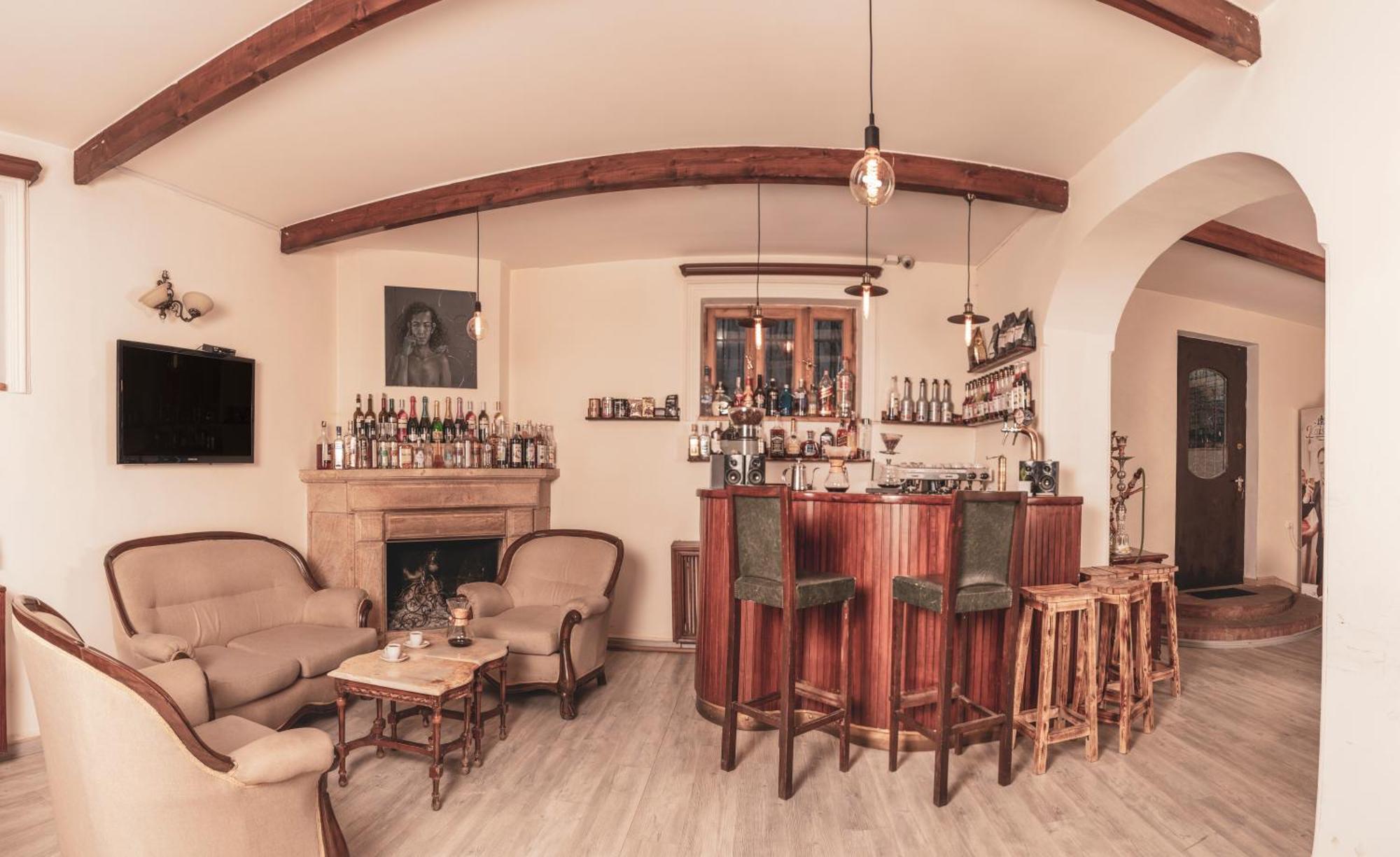 Valeria Hotel Tbilisi Ngoại thất bức ảnh
