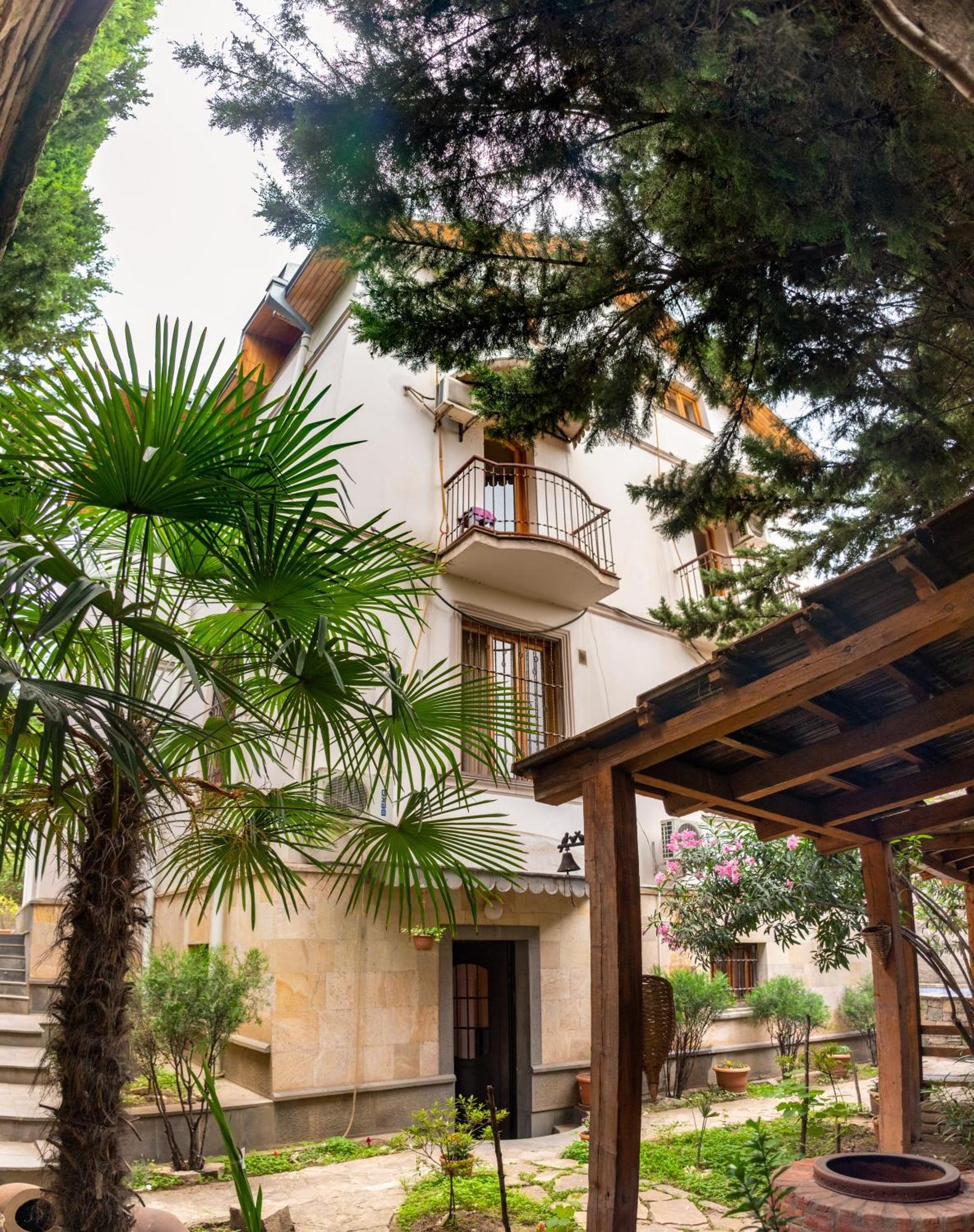 Valeria Hotel Tbilisi Ngoại thất bức ảnh