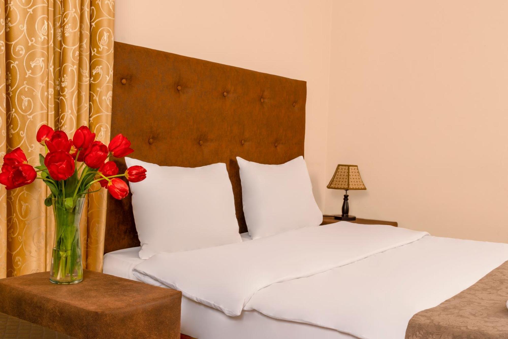 Valeria Hotel Tbilisi Ngoại thất bức ảnh