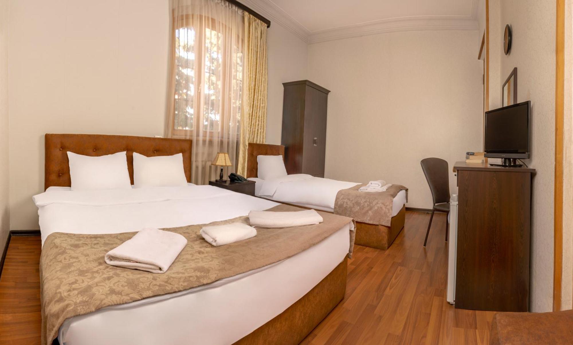 Valeria Hotel Tbilisi Ngoại thất bức ảnh
