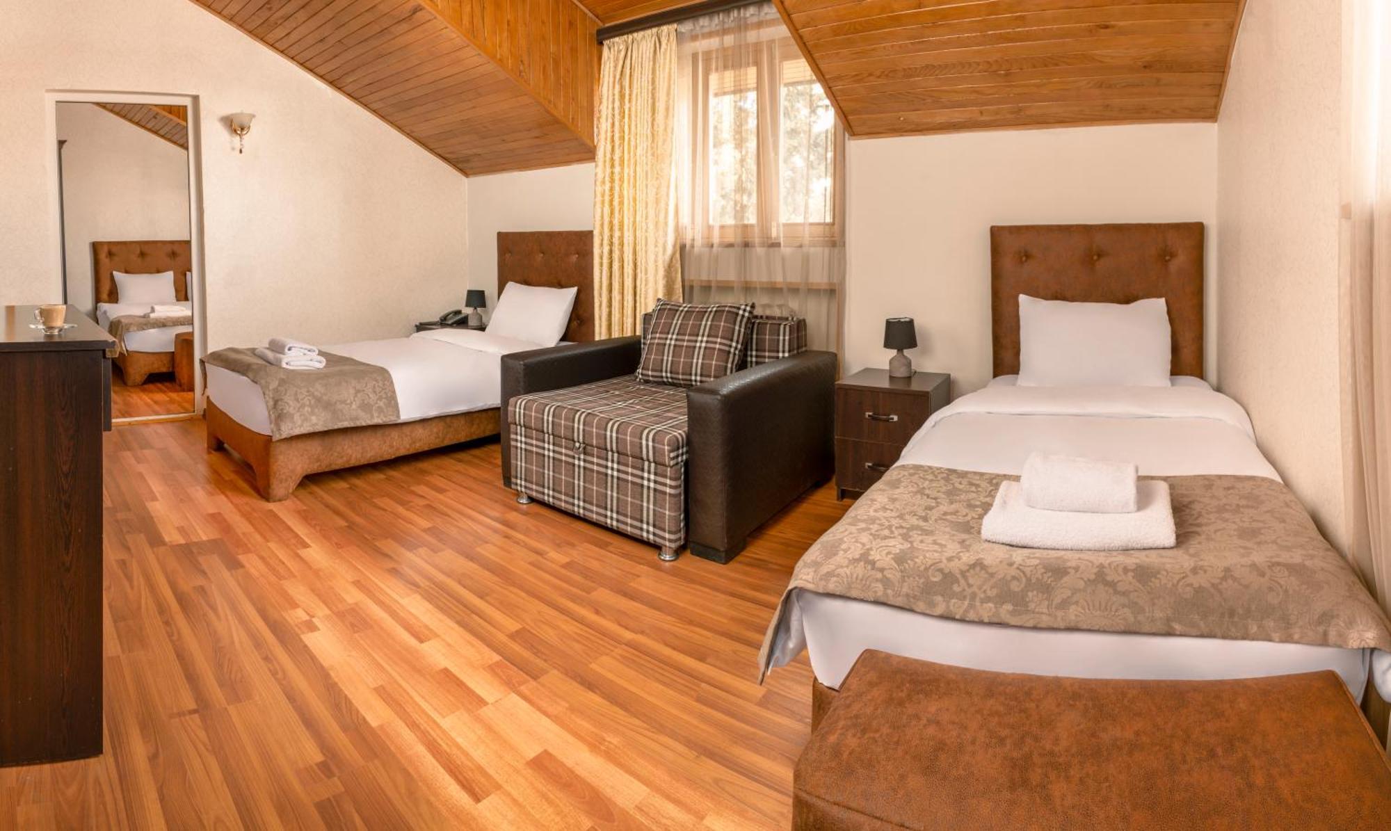 Valeria Hotel Tbilisi Ngoại thất bức ảnh